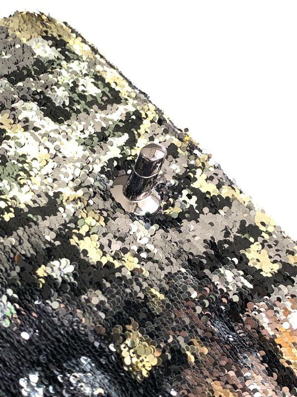 2026127205657438 980